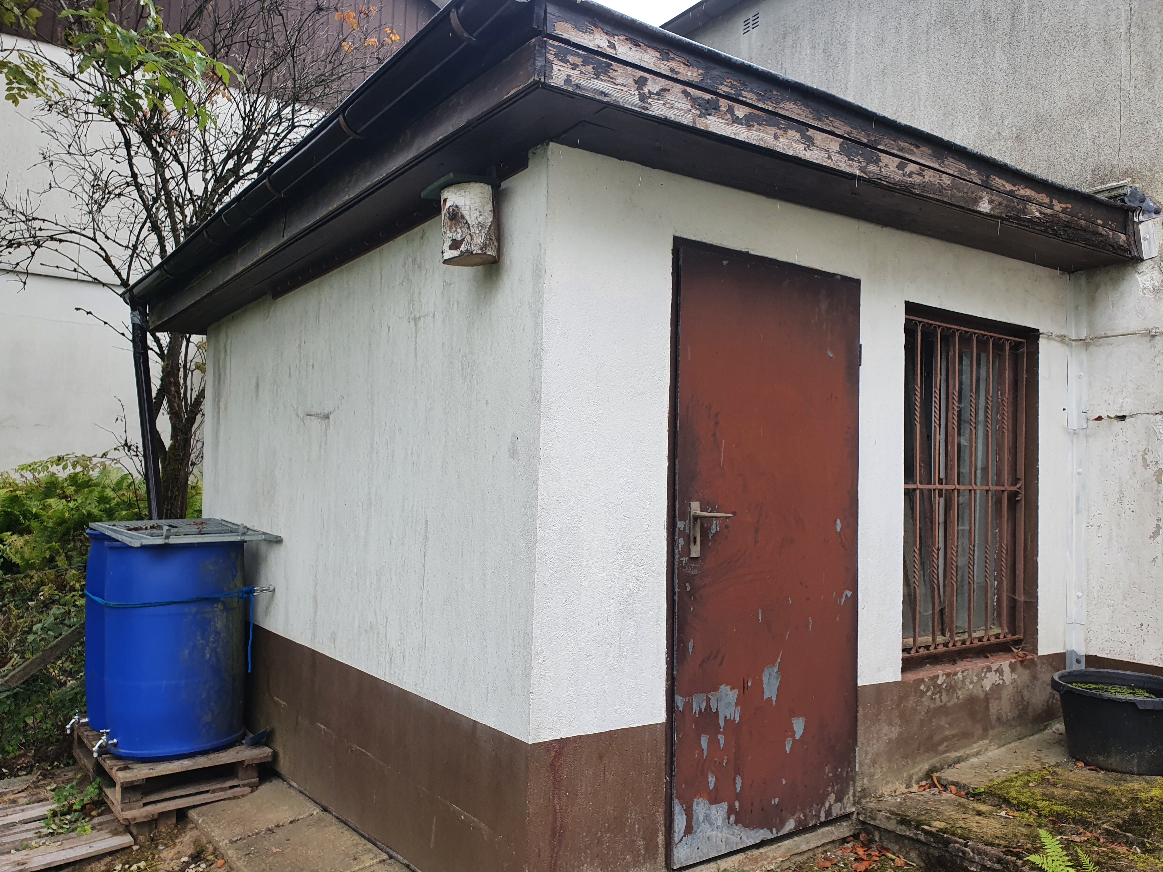 Schuppen restoration